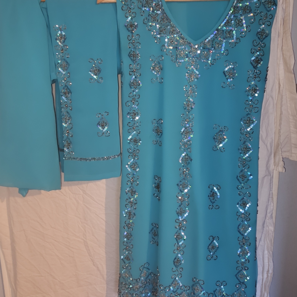 Elegant Turquoise Sequin Dress